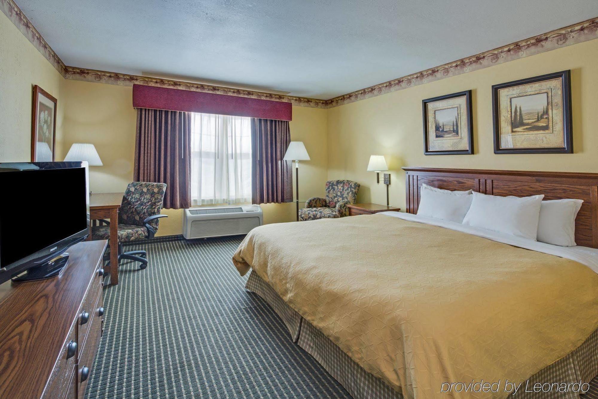 Holiday Inn Express & Suites Zion By Ihg Номер фото